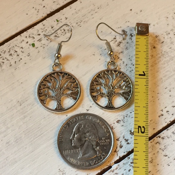 Tree of life Earrings - Picture 5 of 9